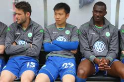 开云体育官网-沃尔夫斯堡中场表现亮眼，助球队逆转战局的简单介绍