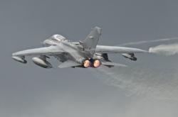 开云体育-虚拟跨界，尼克斯的钢铁洪流与莫兰特的冠军之魂—一场不存在的对决