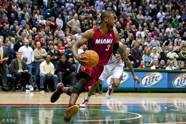 澳洲职业篮球联赛悉尼闪电队完成四连胜 澳洲职业篮球联赛悉尼闪电队完成四连胜