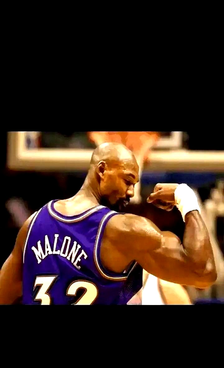 爵士压倒猛龙,挺进季后赛半决赛 爵士压倒猛龙,挺进季后赛半决赛