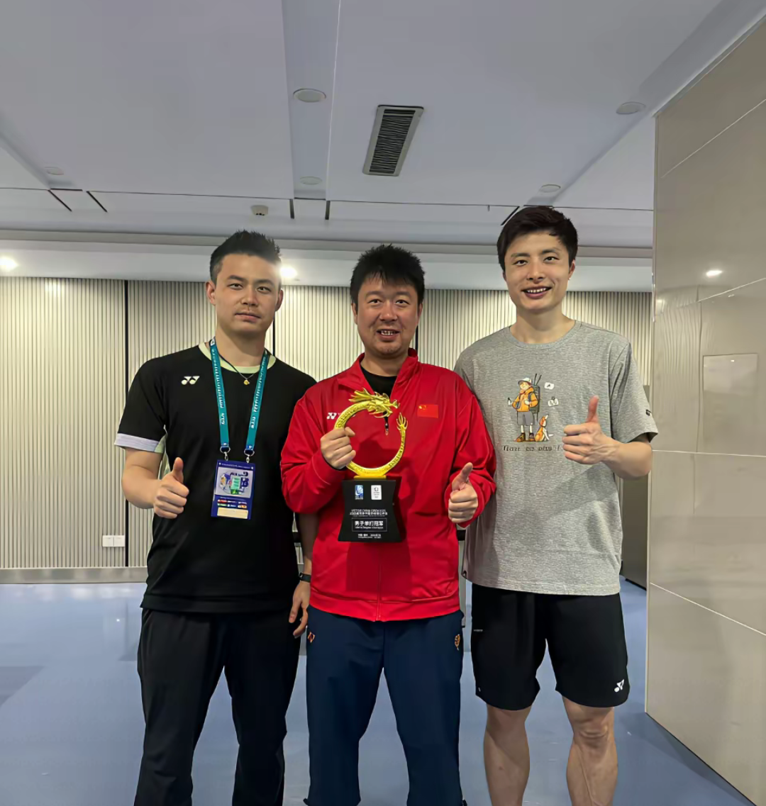 中国队逆转印尼队,石宇奇刷新纪录 中国队逆转印尼队,石宇奇刷新纪录