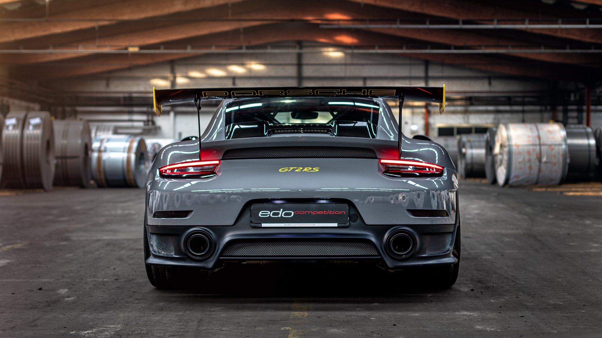 黄潜战车对决，当团队铁壁遇见个人锋芒