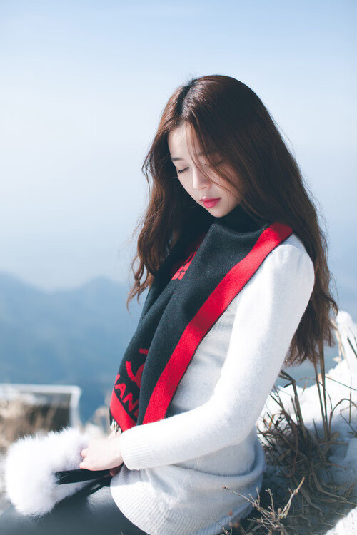 神兵天降,拉亚两扑点+世界波导演大逆转,哥斯达黎加主场狂胜比利亚雷亚尔