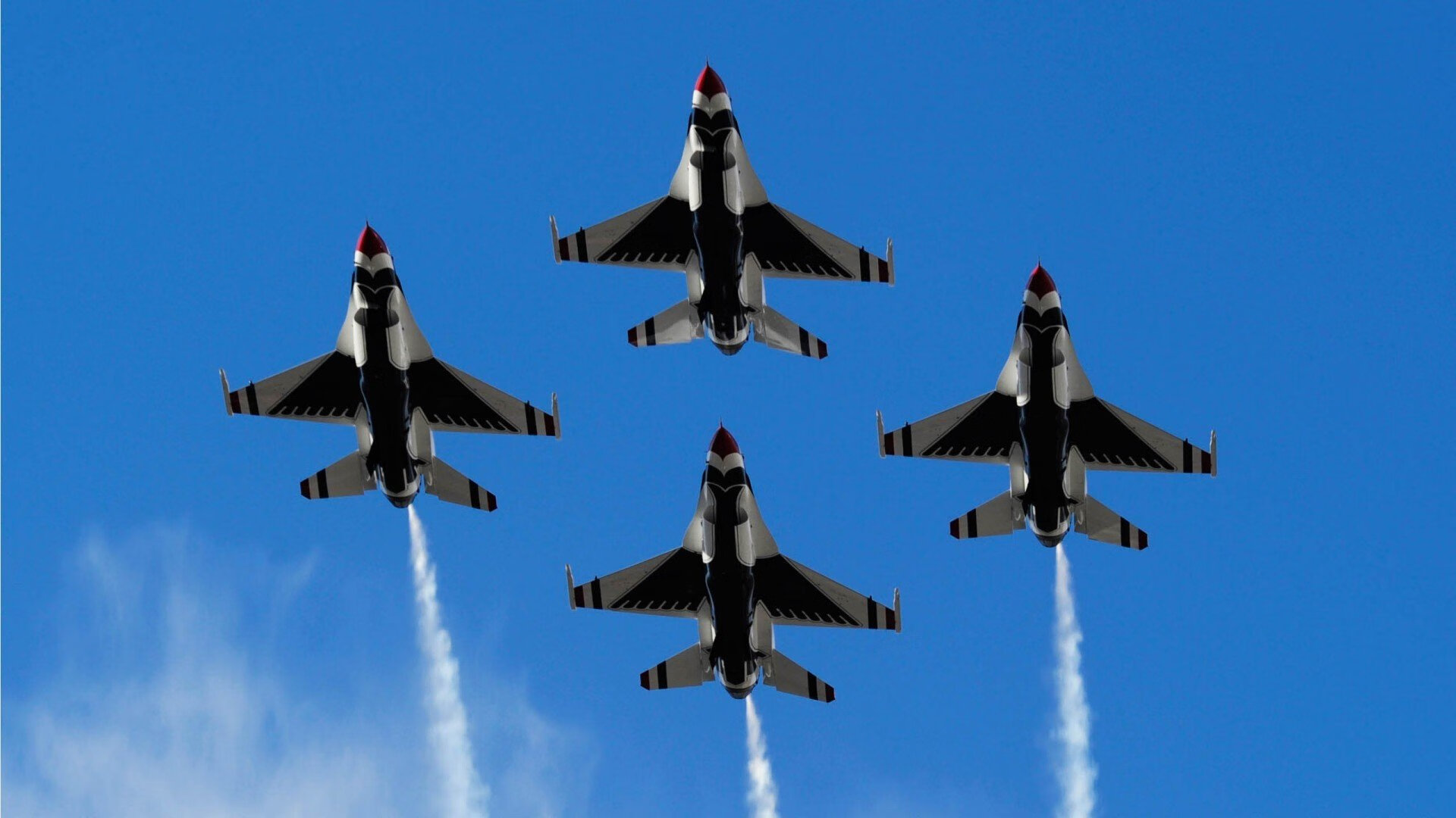 钢铁中卫斯通斯,2026世界杯之夜的不落防线